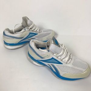 Reebok wht silver white sneakers Sz 7.5